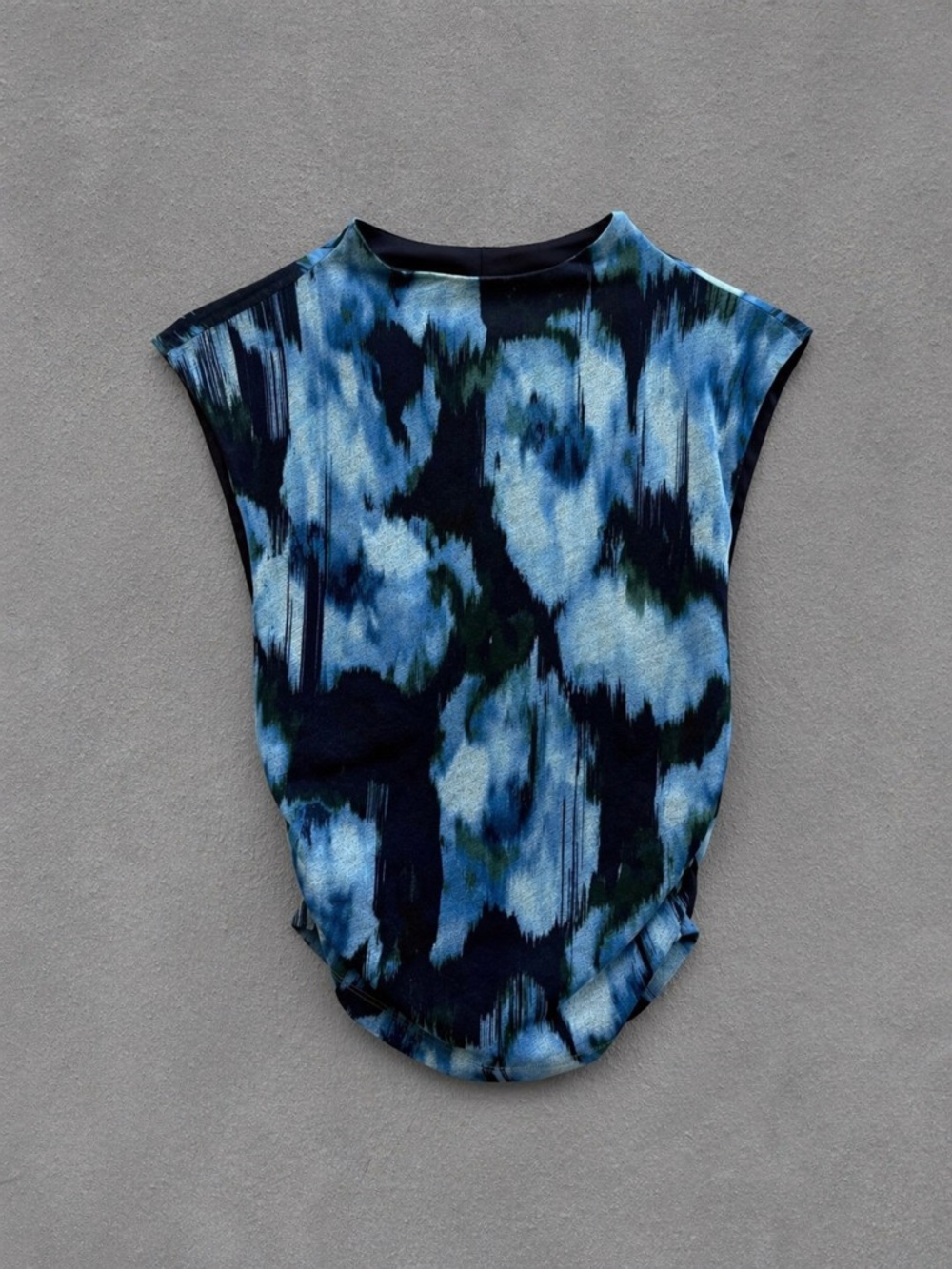 Abercrombie & Fitch Ruched Abstract Top Size S